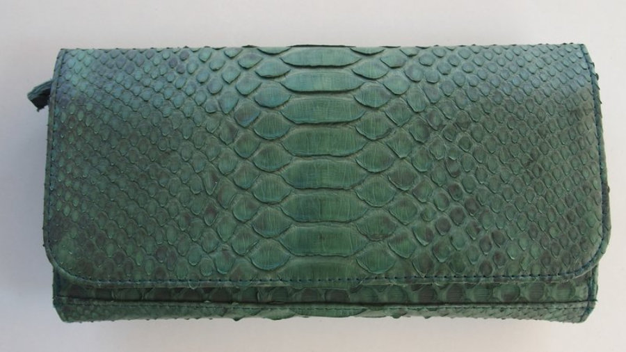 Serpent wallet
