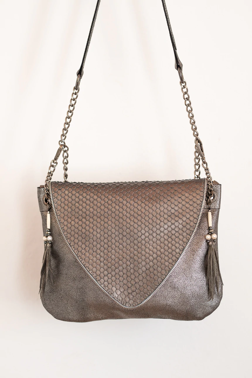 Grey Metallic Leather V Handbag With Textured Grey Leather Detail
