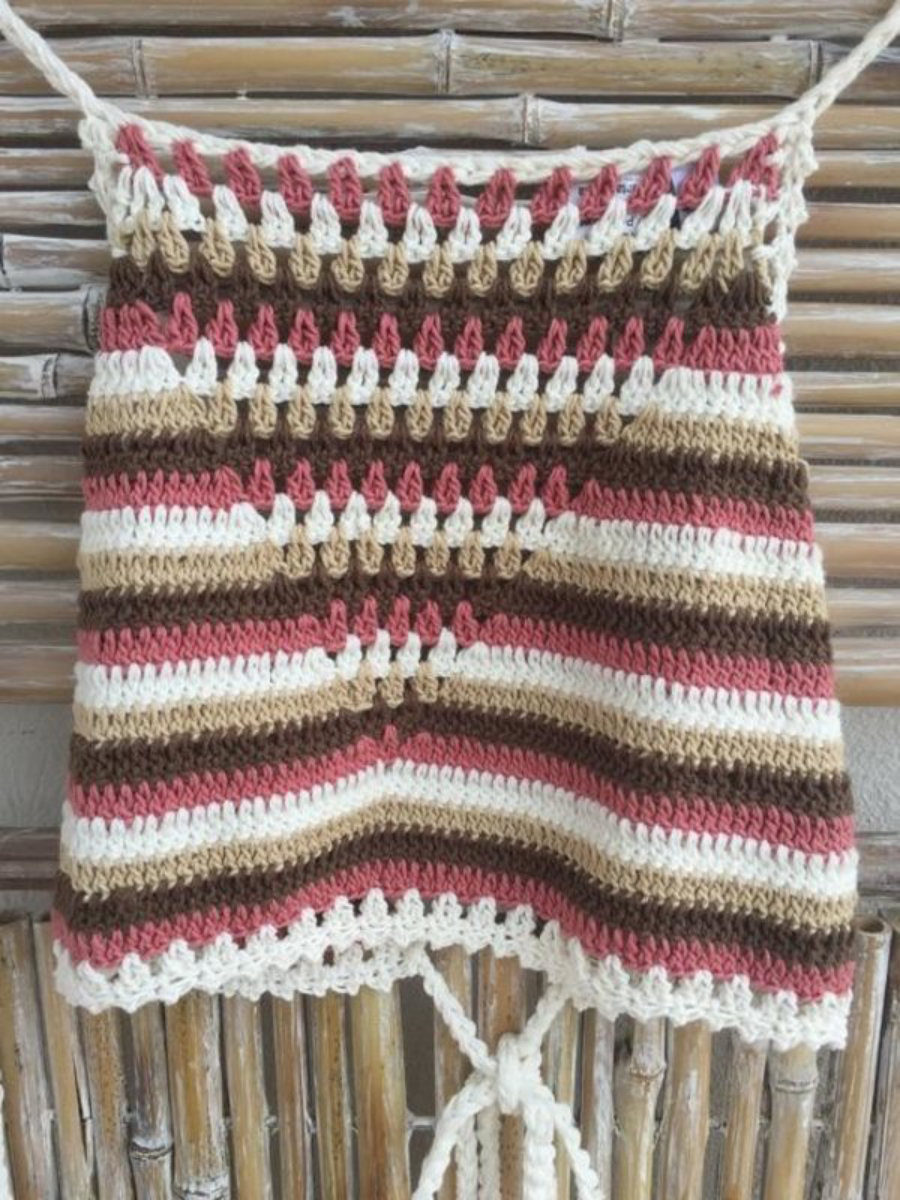 Top triangulo multicolor