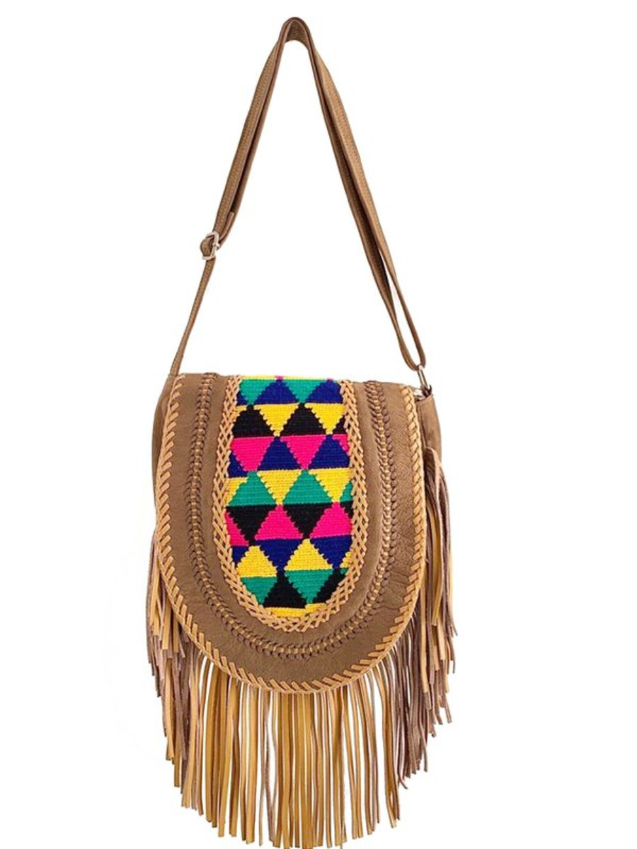 leather bag with wayuu details 