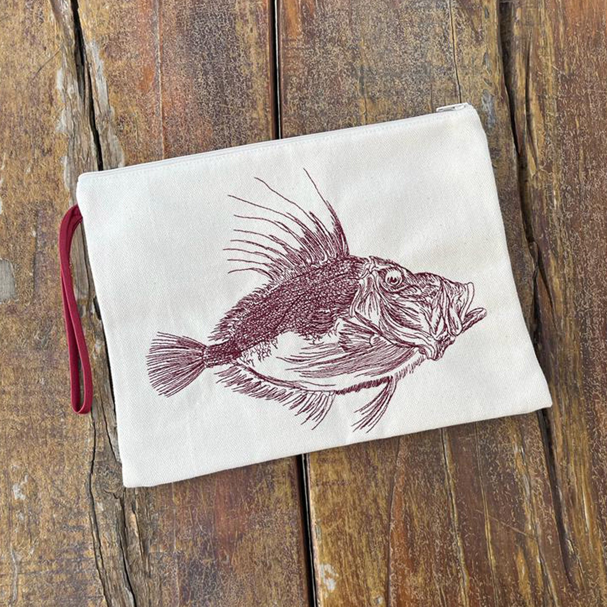 Fish Embroidery Clutch Bag